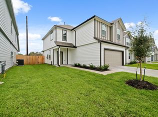 839 Luke Darrell Dr, Rosharon, TX 77583