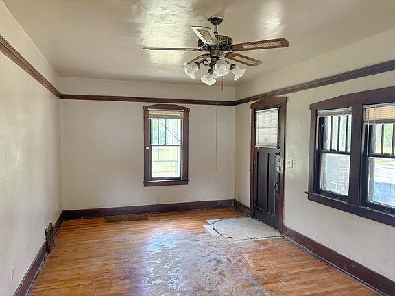 2nd image of 334 E Baltimore Blvd