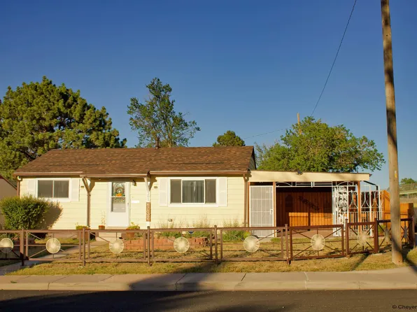 201 Stinson Ave, Cheyenne, WY 82007