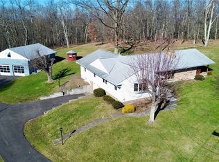 137 Pearl Dr, Bloomingdale, OH 43910
