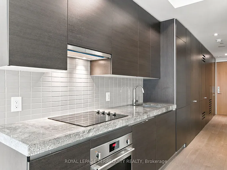 38 Stewart St #406 — Photo 9