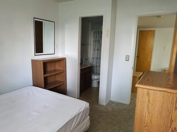 800 Brown St #1, Ann Arbor, MI 48104