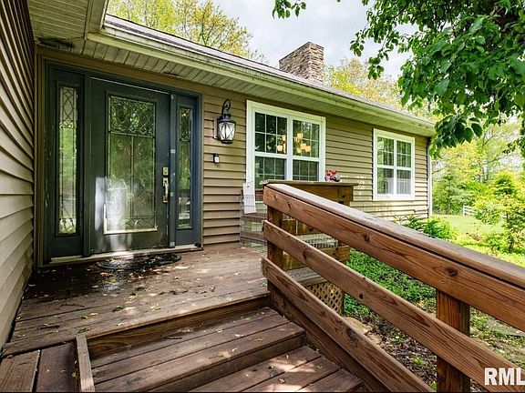 3rd image of 17503 N Woodlawn Ln