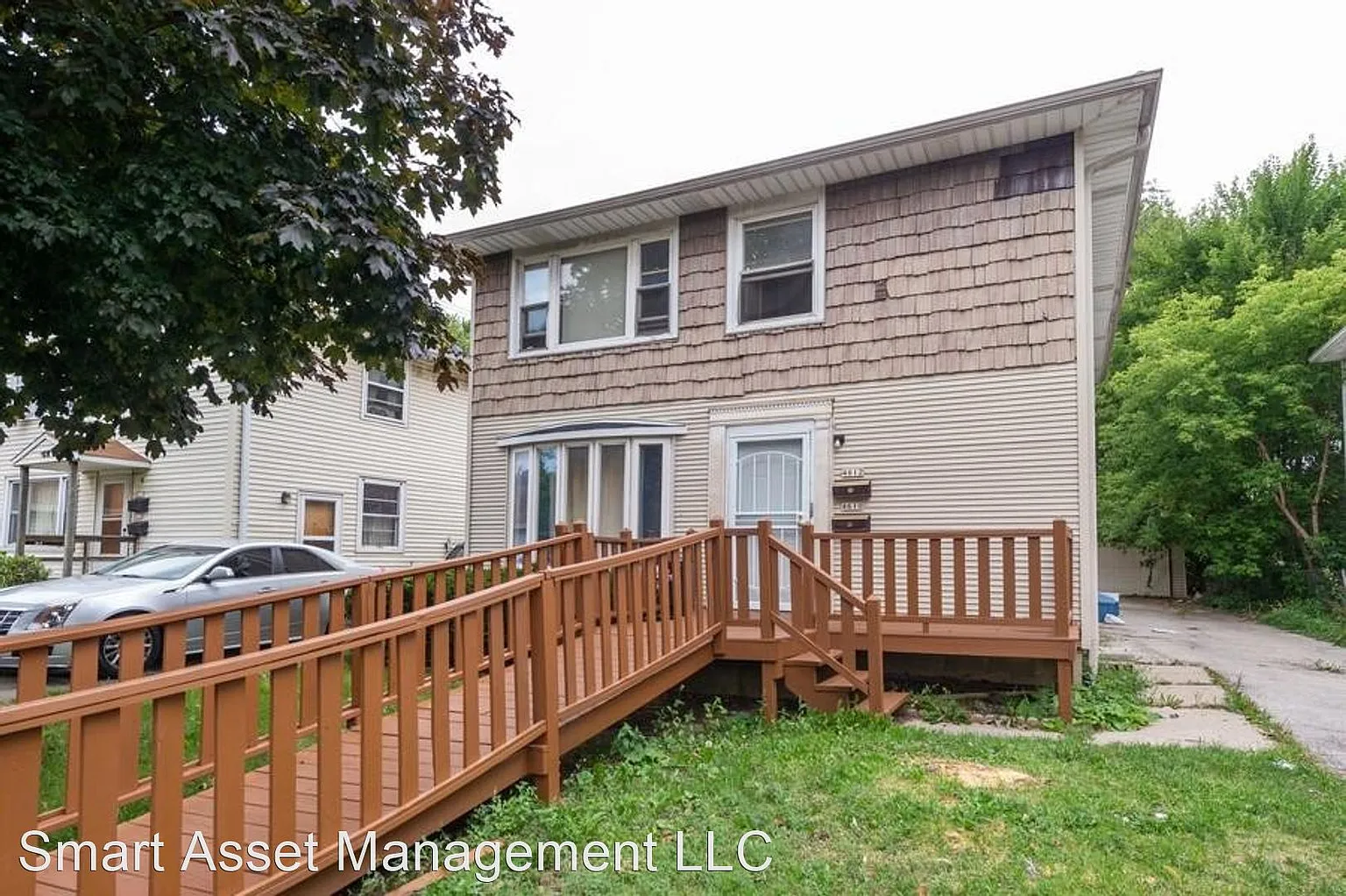4610 W Eggert Pl photo 1