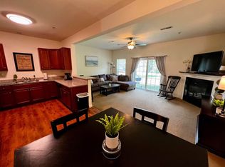 1304 Townhouse Dr, Wilton, NY 12831