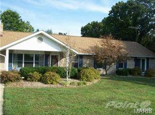 921 Emerald Ln, Saint Clair, MO 63077