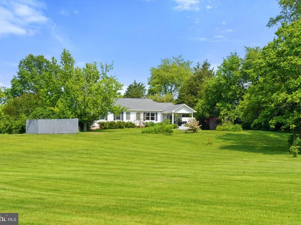 10754 Foxville Farm Rd, Bealeton, VA 22712