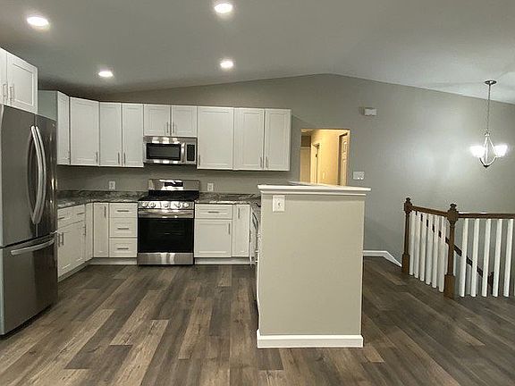 2nd image of 409 Florida Ave