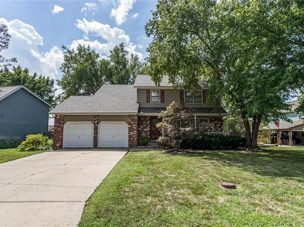 11604 Cody St, Overland Park, KS 66210