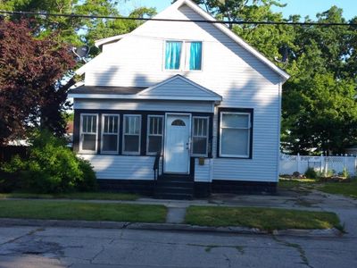 1464 Palmer Ave, Muskegon, MI, 49441