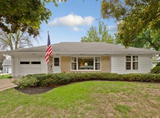 706 9th Ave SW, Faribault, MN 55021