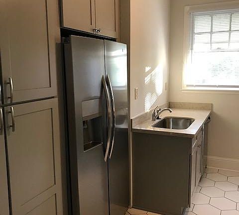 5th image of 3826 Bienville St