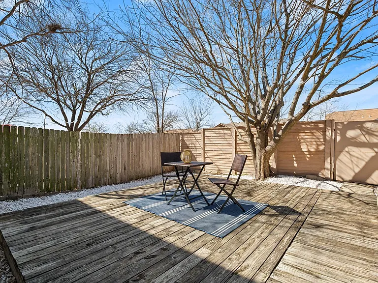 2100 Pipers Field Dr #33 — Photo 12