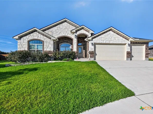 9000 Grand Oaks Ln, Killeen, TX 76542