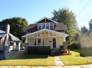 10 Woodward Ave, Gloversville, NY 12078