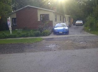 554 Willard Ave, Elgin, IL 60120