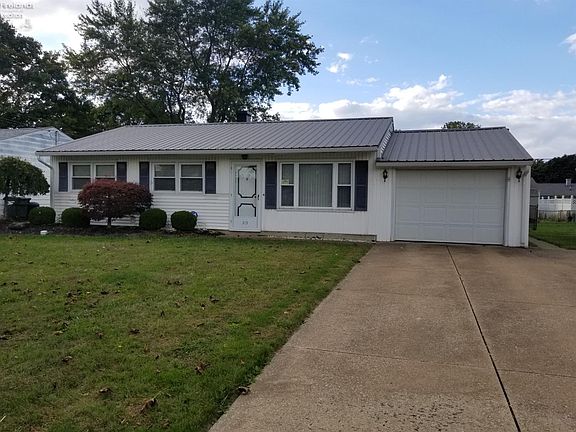 2nd image of 315 Douglas Dr