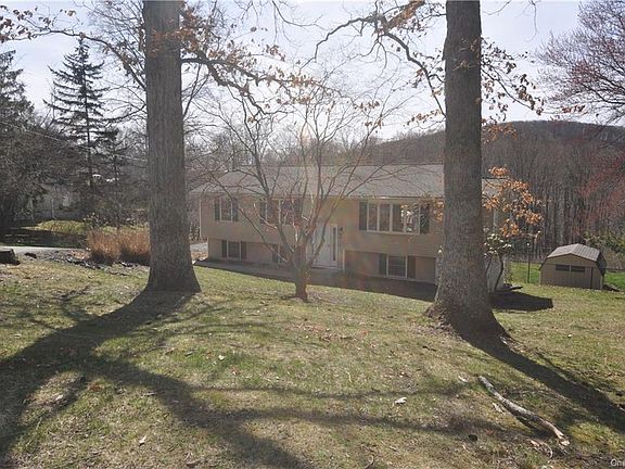 4th image of 32 Lakeview Rd