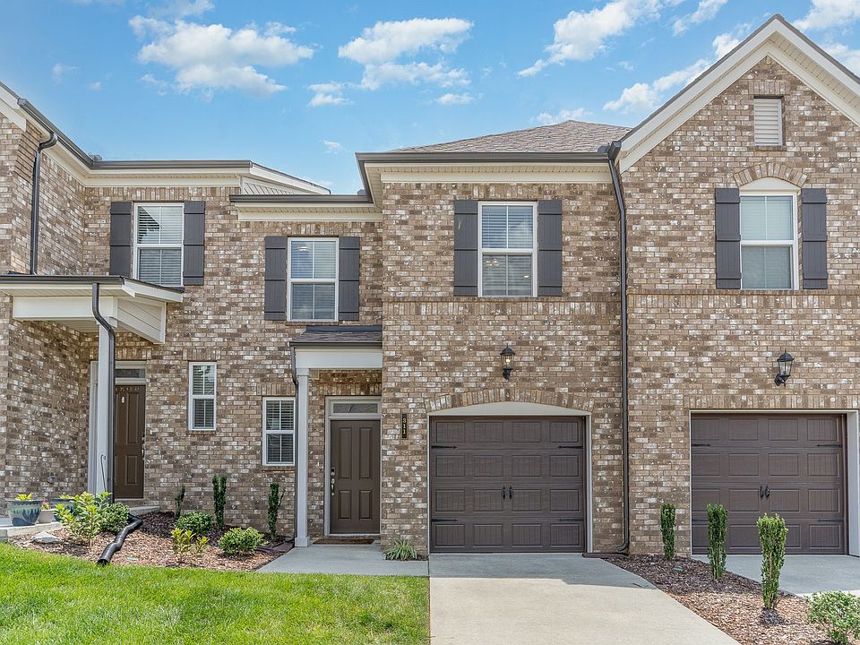 1st image of 311 Cheval Dr