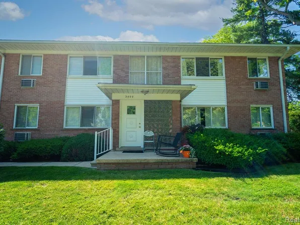 3400 Elizabeth Dr #4, Trenton, MI 48183