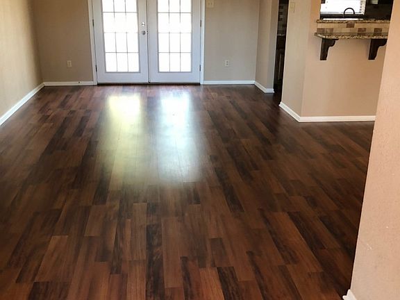 2nd image of 1024 Verna Dr