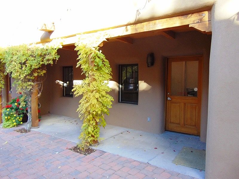 1st image of 3482 Calle Maes