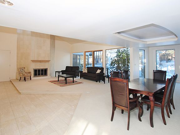 3rd image of 22 Overbrooke Lane