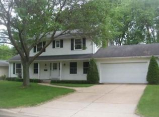 342 Moreland Ave W, West Saint Paul, MN 55118