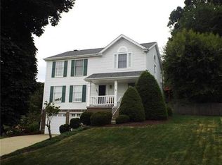 105 Sandstone Ct, Bethel Park, PA 15102