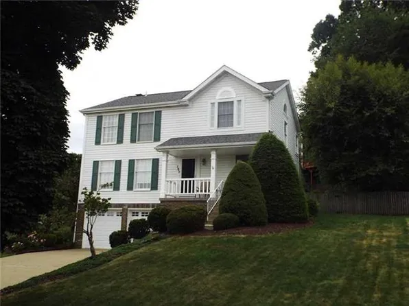 105 Sandstone Ct, Bethel Park, PA 15102