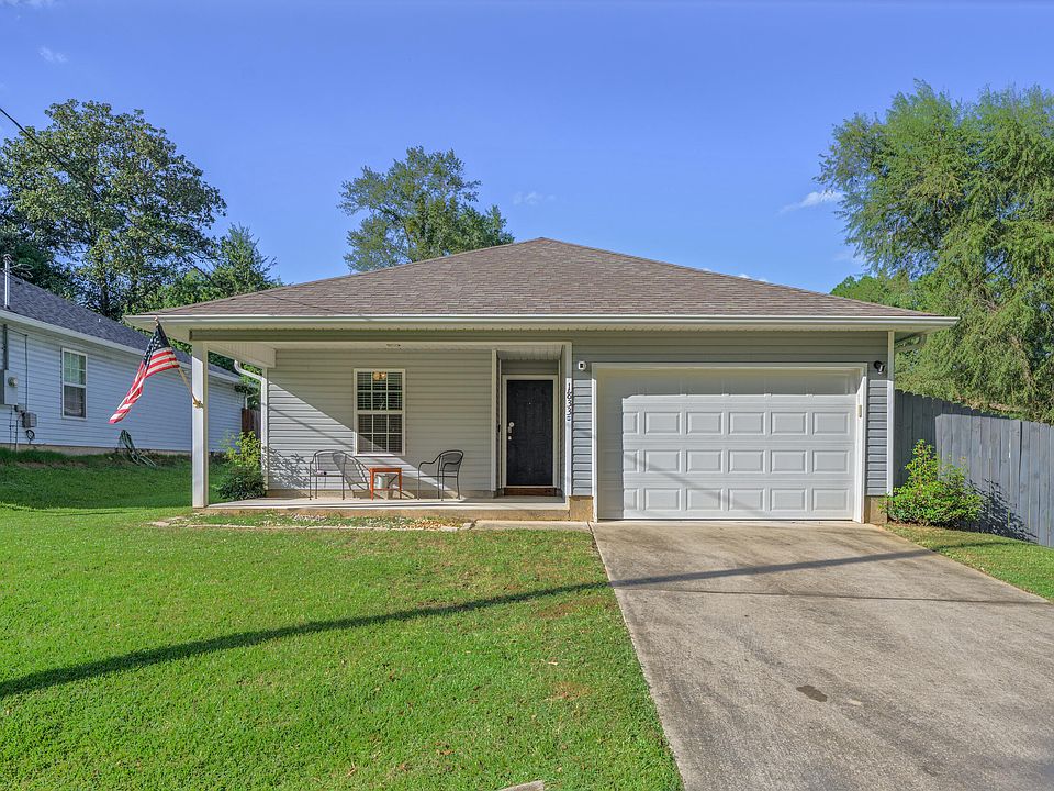 1st image of 1833 Gainer Avenue