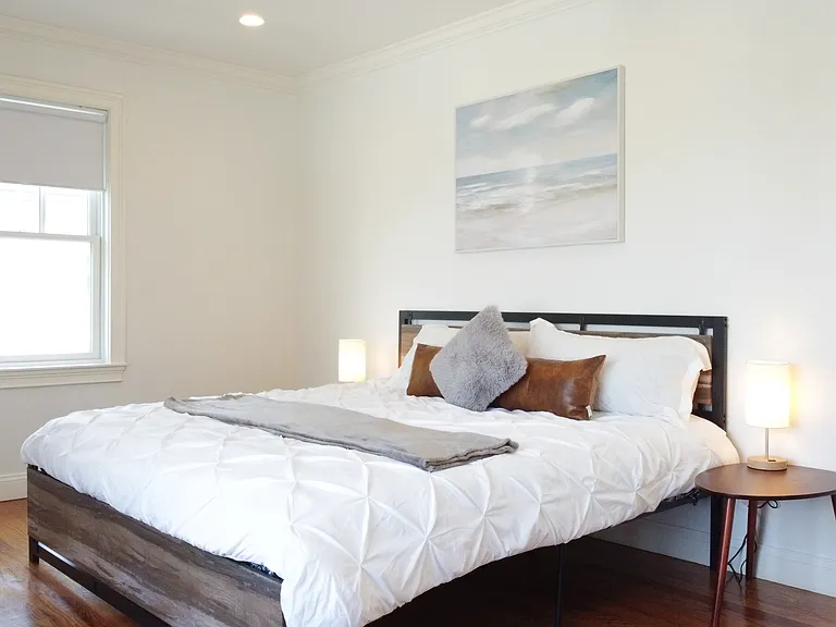 87 Stephen St #1C — Photo 50