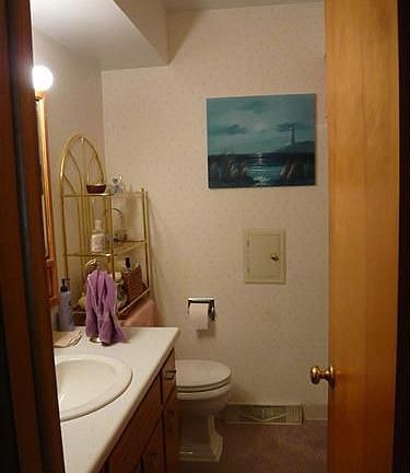 4th image of 2360 Briner Ave