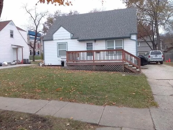 1023 Illinois St, Lawrence, KS 66044