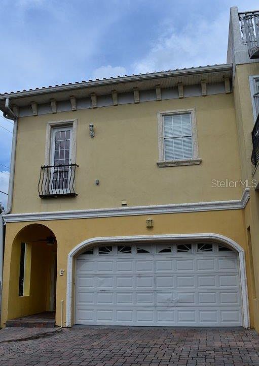 1st image of 5601 Bayshore Blvd #F