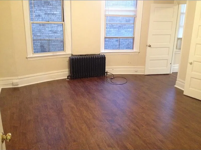 1125 N Euclid Ave — Photo 3