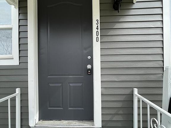 2nd image of 3400 Walmar Dr