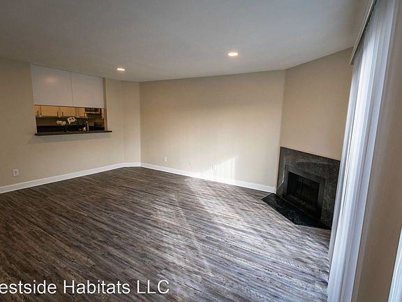 3rd image of 5104 Sepulveda Blvd APT 206