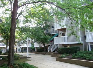 10723 Hampton Mill Ter APT 210, North Bethesda, MD 20852