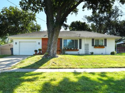 4409 66th St, Urbandale, IA, 50322