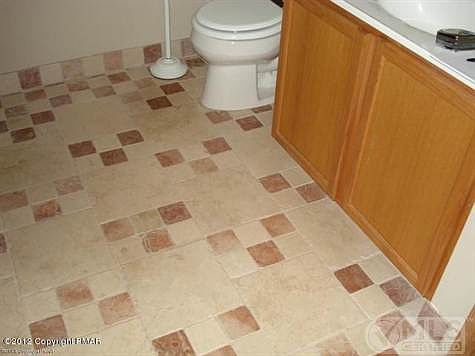 Main Bath Tile Floor