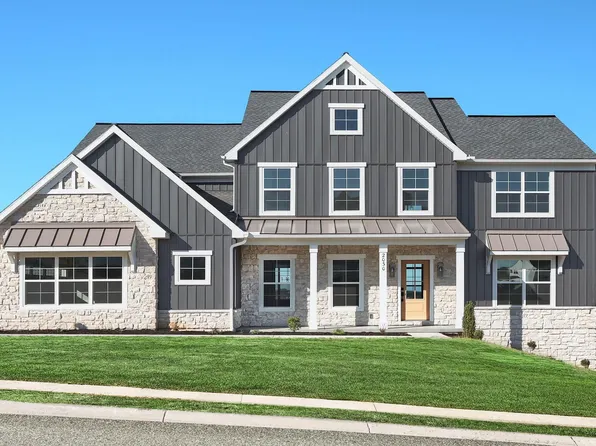 2030 N Fall Harvest Dr, Mechanicsburg, PA 17055