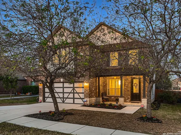 300 Gatewood Clf, Cibolo, TX 78108