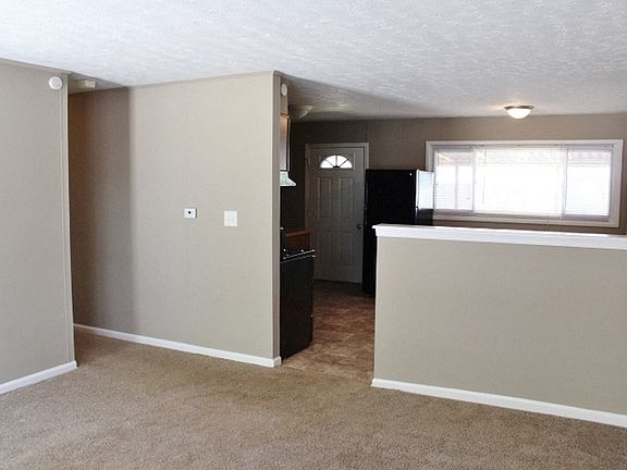 4th image of 3445 N Sadlier Dr