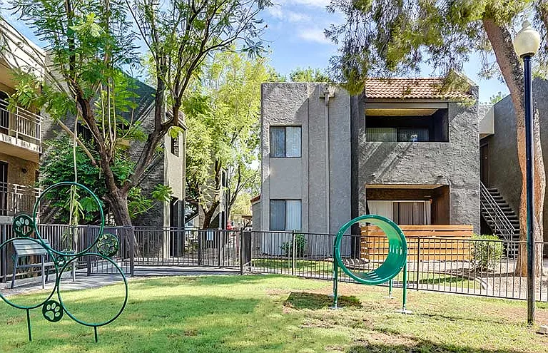 Cielo Apartments — Photo 24