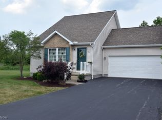 255 Quail Run Dr NW, Warren, OH 44483