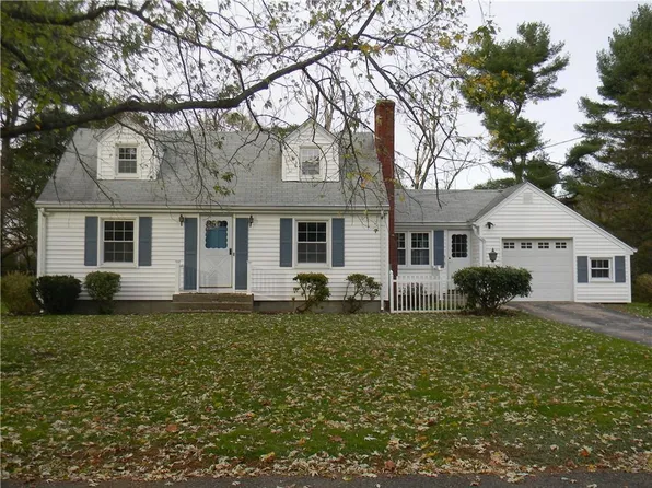 6 Valeda Rd, Rehoboth, MA 02769