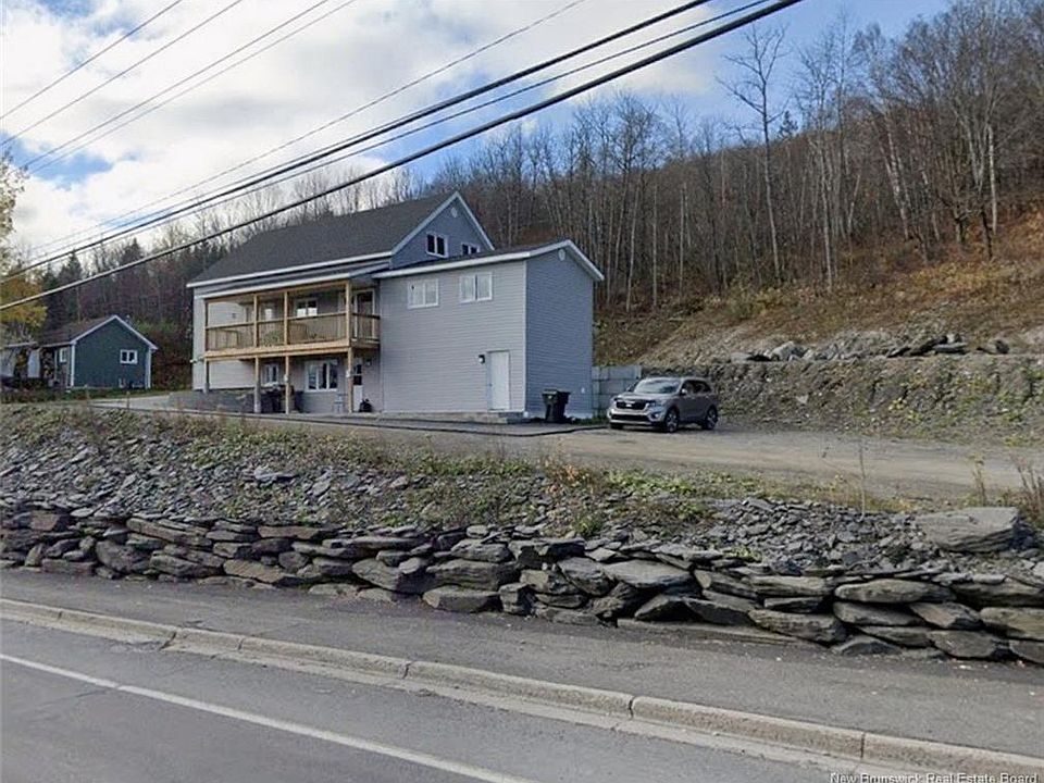 1st image of 688 Canada Rd