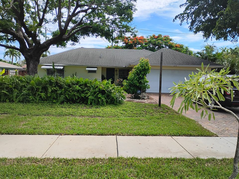 1st image of 639 Lindell Blvd