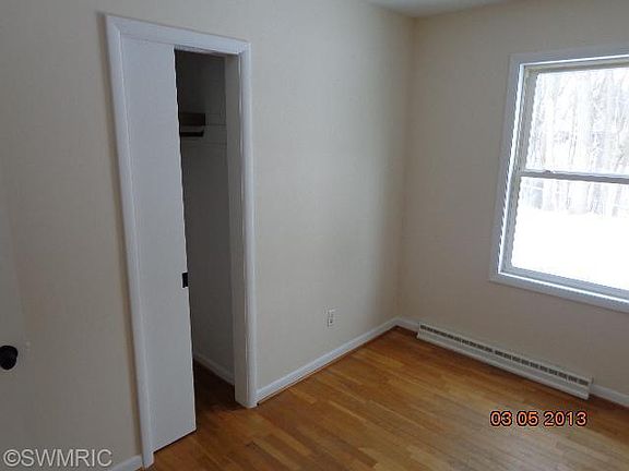 5th image of 144 N 26th St